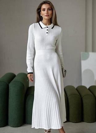Сукня 100 % бавовна  вʼязана тепла біла довга з коміром довгий рукав