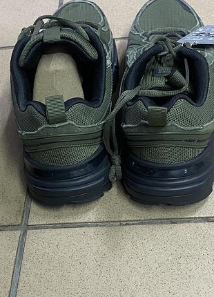 Кросівки чоловічі 3