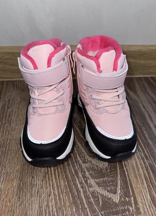 Дитячі зимові чобітки на дівчинку