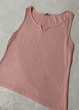 Майка жіноча гарного кольору