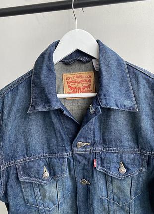 Чоловіча джинсова куртка levi’s