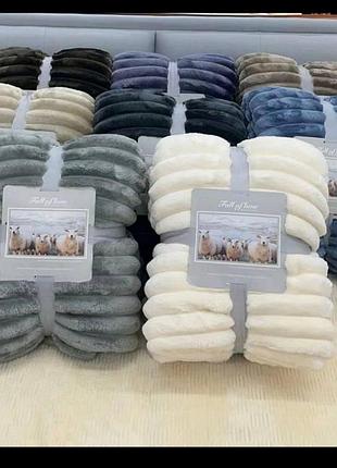 Двусторонний велюровый плед на овчине евро 200х230