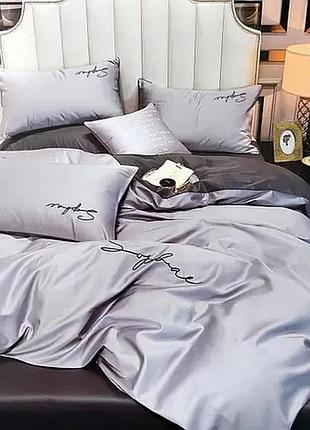 Постельное белье семейное крэп сатин с вышивкой crown