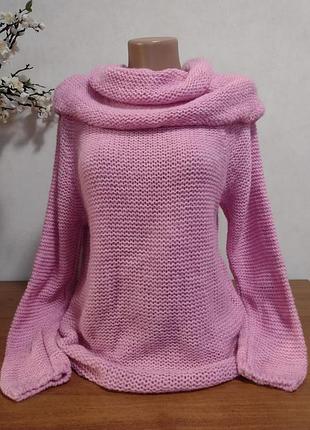 Светр жіночий в'язаний