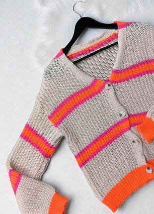 Яскравий кардиган кофта на гудзиках кофта кардиганчик shein