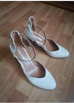 Туфли 38р кожа 25см фирменные