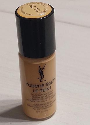 Стойкая тональная основа для лица yves saint laurent ysl touche eclat le teint bd10. объем 10 ml.