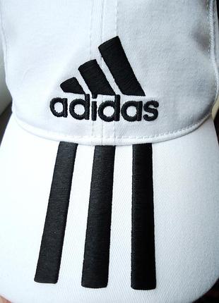 Кепка бейсболка  adidas белая с черным