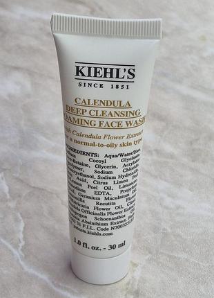 Очищувальна гель-піна з екстрактом календули для шкіри обличчя kiehl's calendula deep cleansing foaming face wash 30 ml.