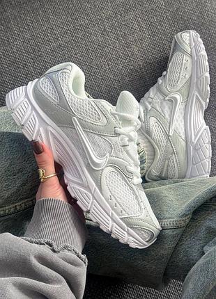 Шкіряні кросівки nike zoom vomero 5 rnr white