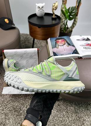 Nike acg mountain fly low grey green