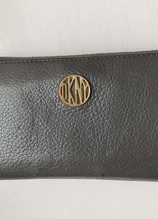 Шкіряний гаманець dkny