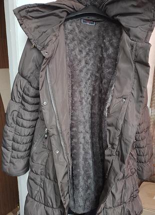 Пуховик длинная куртка шоколадного цвета 50