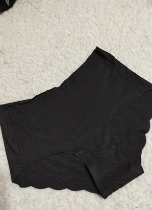 Бесшовные женские трусики размер м