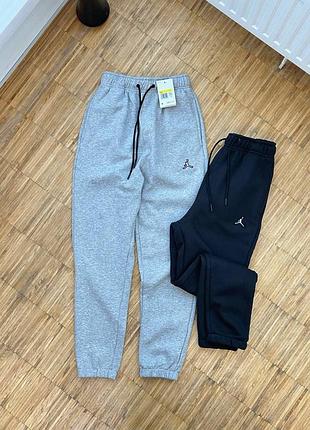 Спортивные штаны jordan
