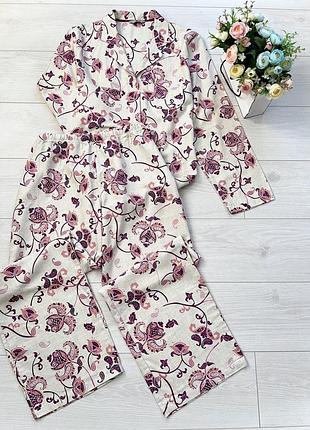 Дуже класна натуральна піжамка в квітковий орнамент tu, розмір 18 uk/наш 52
