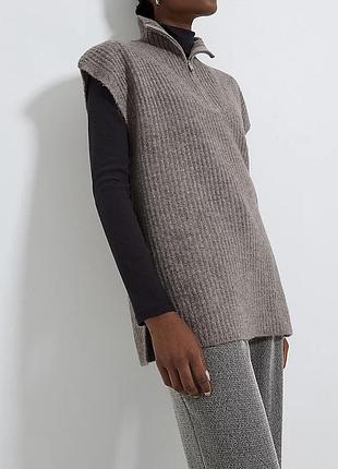 Бежева стильна жилетка george, розмір м (12-14 uk)