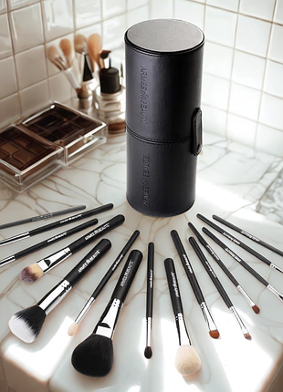 Професійний набір з 15 пензликів для макіяжу в тубі armee beaute