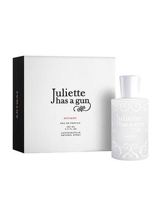 Juliette has a gun anyway