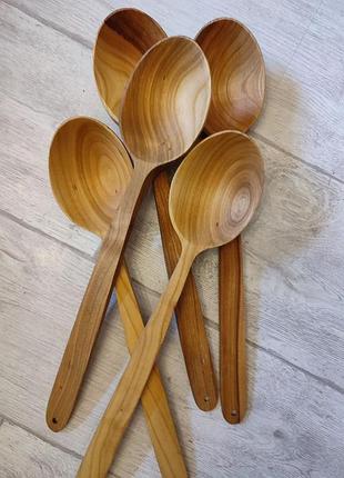 Ложки дерев'яні для широкого використання.