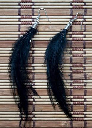 Сережки пір'я