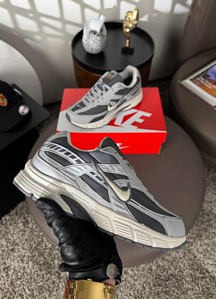 Nike initiator gtx light grey white