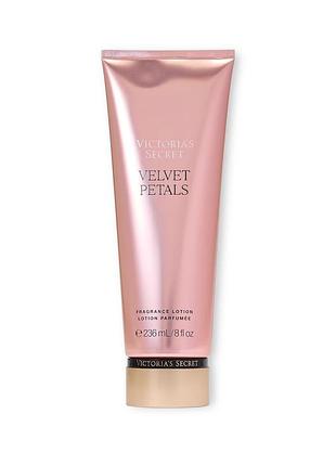 Лосьйон для тіла victoria's secret hand & body lotion velvet petals