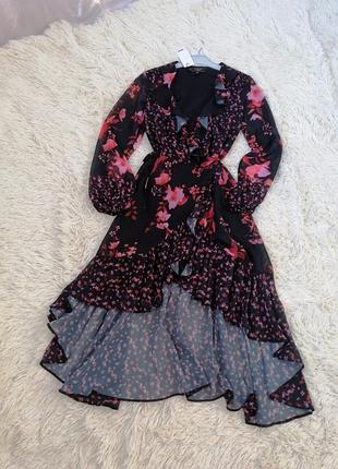 Шифонова сукня на запах квітковий принт з воланами