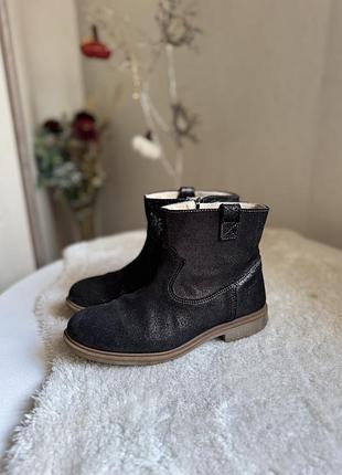 Шкіряні ботінки