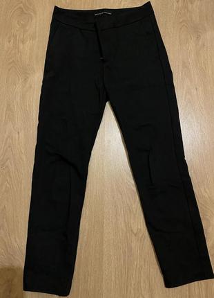 Жіночі класичні брюки, штани, чорного кольору3 фото