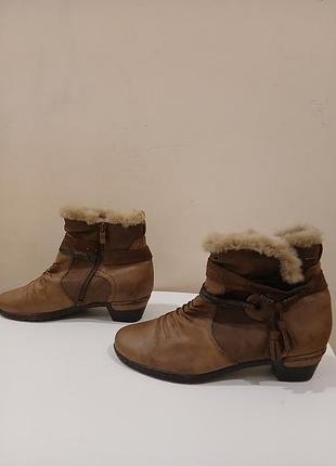 Ботинки женские. 40 размер