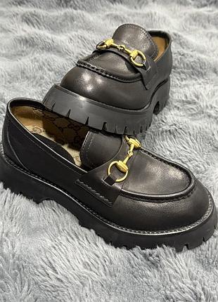 Лофери жіночі шкіряні брендові гуччі люкс