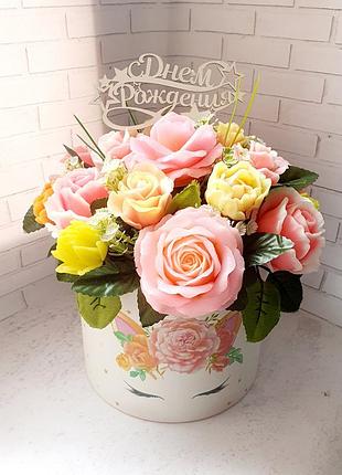 Букет из роз и тюльпанов "happy birthday" , мыло ручной работы