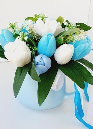 Букет из ароматных мыльных тюльпанов " нежно-голубой" в керамической чаше