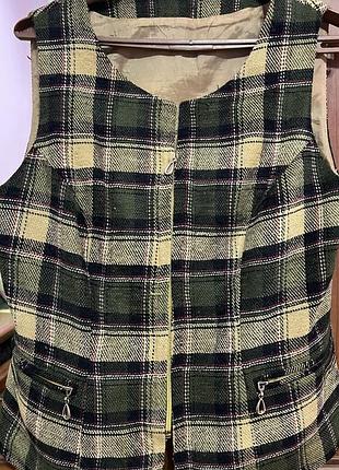 Тепла клітинчаста вінтажна жилетка, розмір l