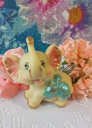 «фарфоровый слоник», бельгийский шоколад, фигурка из шоколада