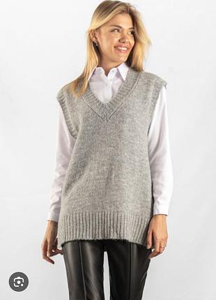 Классная актуальная удлинённая жилетка primark