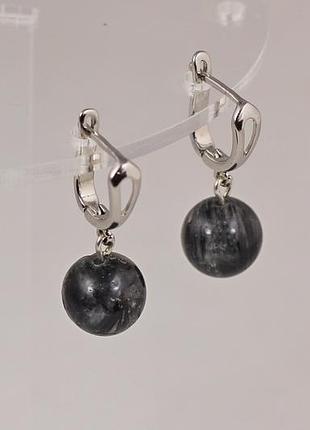 Сережки no name чорна кулька рутиловий кварц 3 см сріблясті