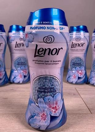 Ароматизатор в гранулах для стирки lenor risveglio primaverile, 210 г.