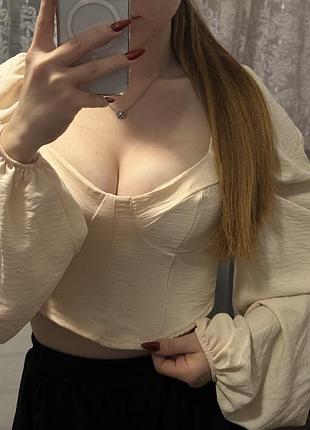 Бежевий топ