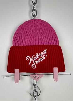 Женская вязаная шапка victoria secret