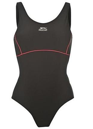 Спортивний купальник чорний