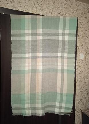 Шарфы шерстяные.