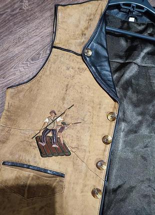 Жилет кожаный винтаж