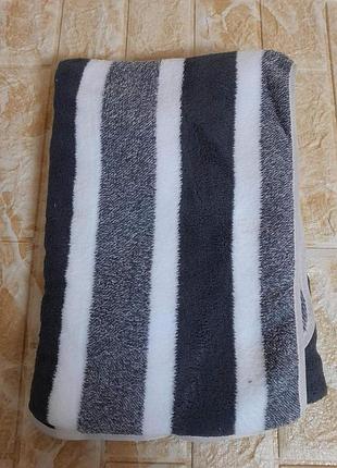 Полотенце банное 70х120. микрофибра.