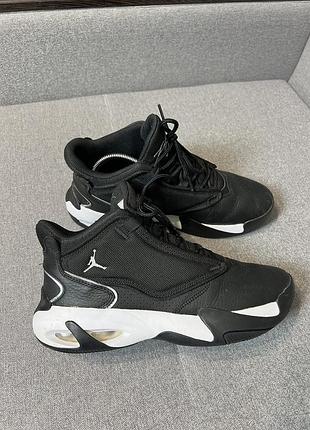 Кросівки air jordan max aura 4 black 43р