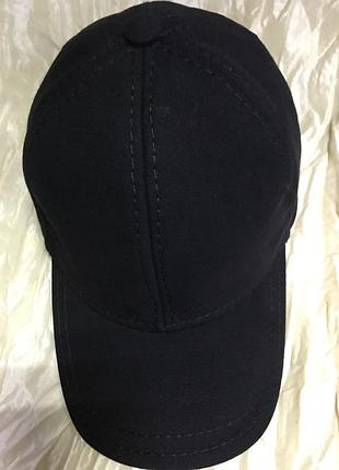 Бейсболка мужская утеплённая из плотной чёрно-синего плотного котона 56-57