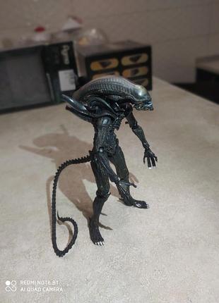 Іграшка чужий / alien фігурка 2