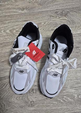 Кросівки , розмір 42 2