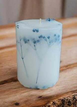 Свеча с голубыми цветами - 35 часов горения, с ароматом мята